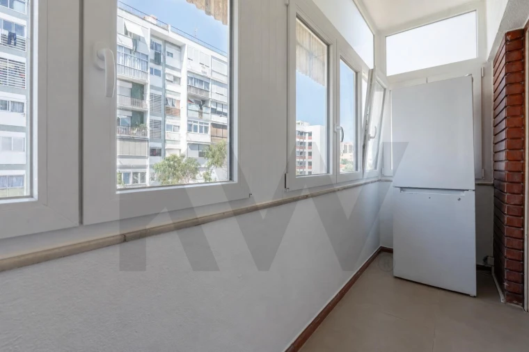 Apartamento T4 para Venda em São Domingos de Benfica Foto 20