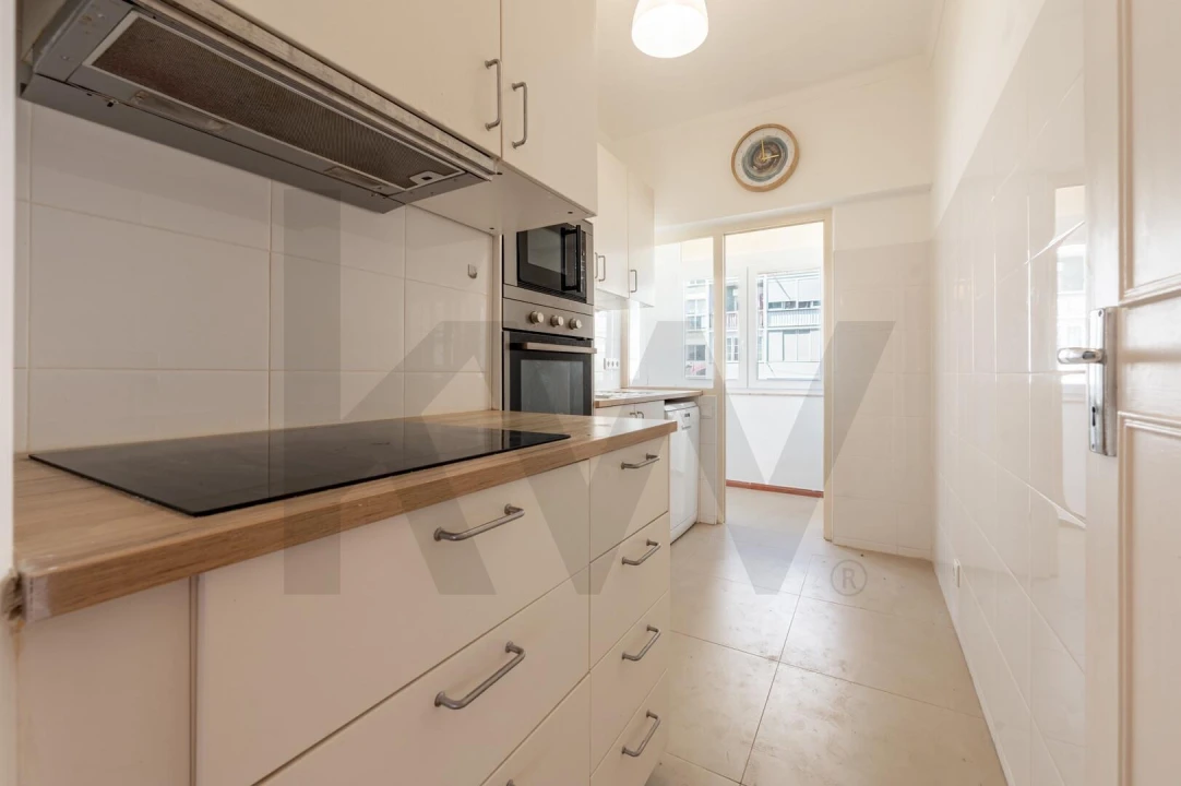 Apartamento T4 para Venda em São Domingos de Benfica Foto 17
