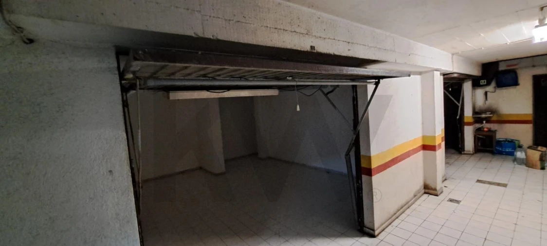 Garagem para Arrendamento em Algueirão-Mem Martins Foto 3
