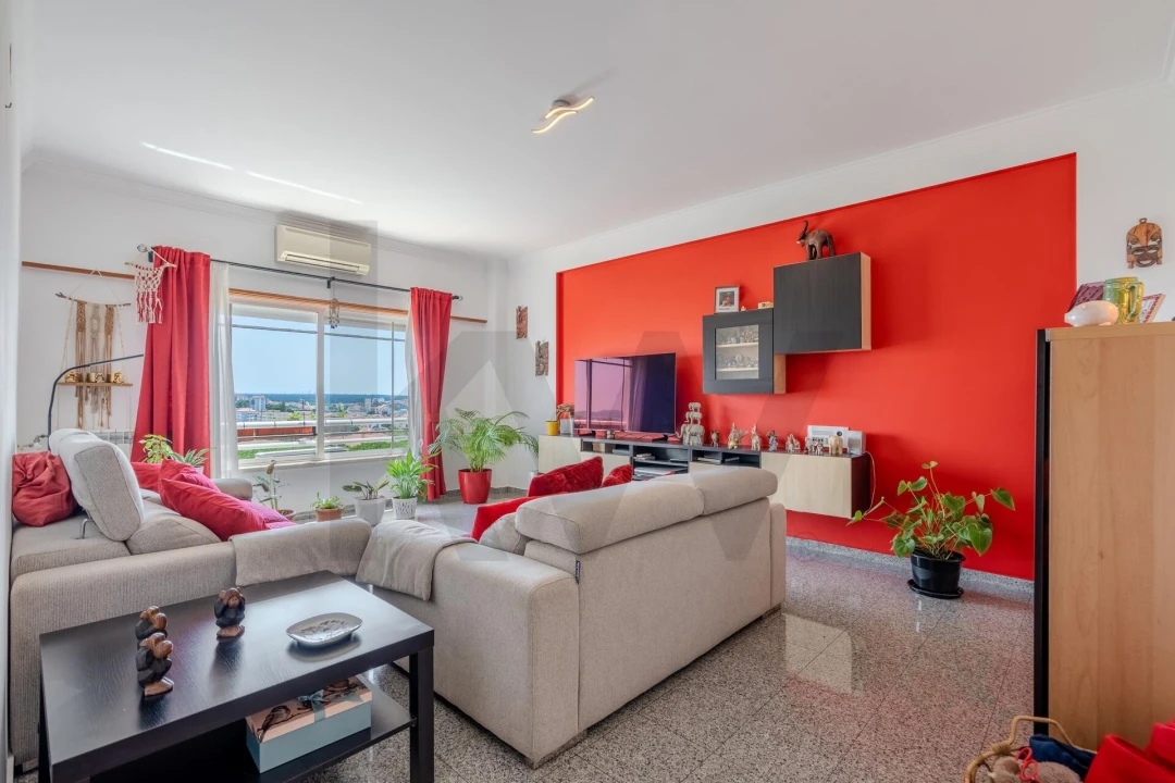 Apartamento T2 para Venda em Seixal, Arrentela e Aldeia de Paio Pires Foto 1