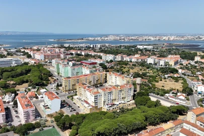 Apartamento T2 para Venda em Seixal, Arrentela e Aldeia de Paio Pires