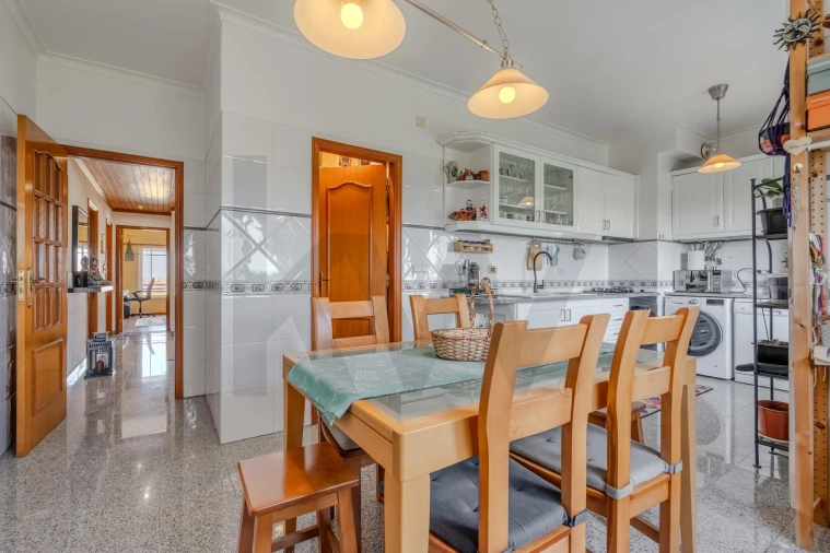 Apartamento T2 para Venda em Seixal, Arrentela e Aldeia de Paio Pires Foto 8