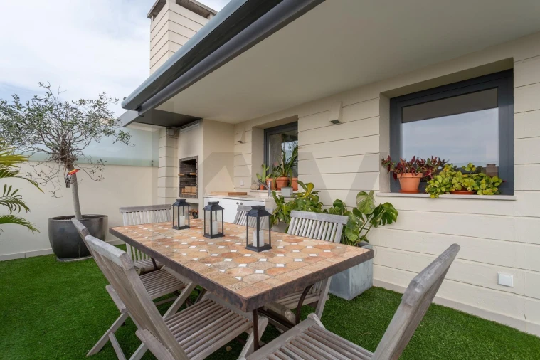 Apartamento T4 para Venda em Cascais e Estoril Foto 23