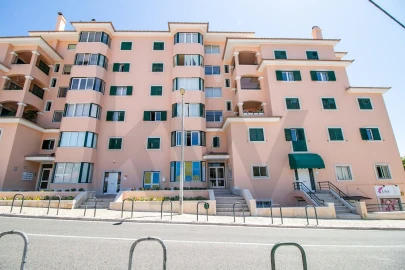 Apartamento T2 para Arrendamento em Cascais e Estoril