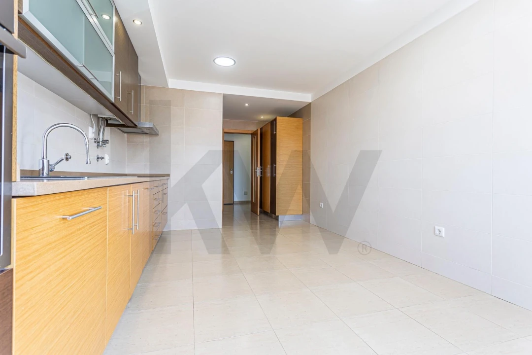 Apartamento T3 para Venda em Montijo e Afonsoeiro Foto 40