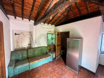 Moradia T1 para Venda em São Pedro