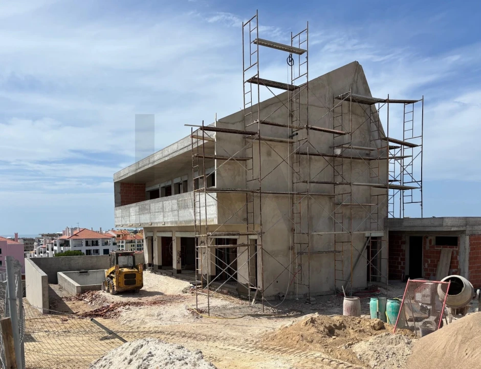 Moradia T4 para Venda em Ericeira Foto 12