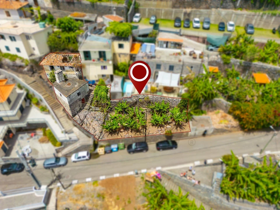 Moradia T2 para Venda em Canhas Foto 3