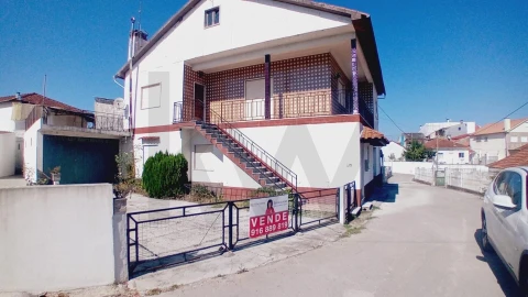 Moradia T4 para Venda em Soure
