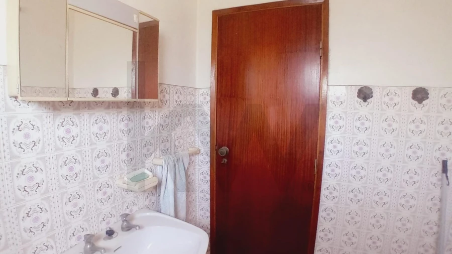 Moradia T4 para Venda em Soure Foto 15