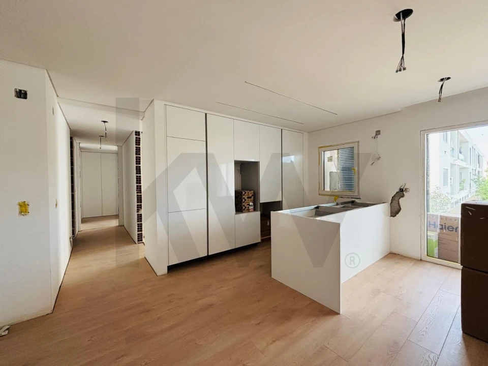 Apartamento T3 para Venda em Corroios Foto 43