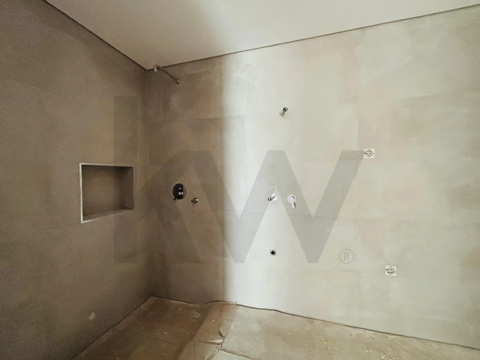 Apartamento T3 para Venda em Corroios Foto 38
