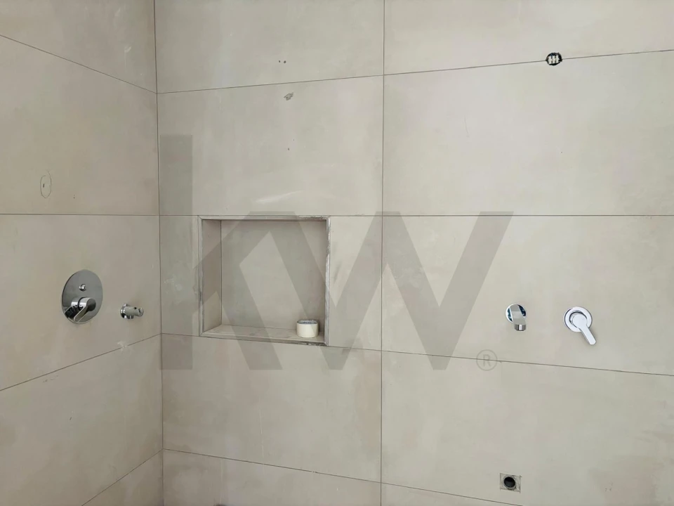 Apartamento T2 para Venda em Corroios Foto 29