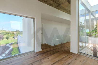 Moradia T4 para Venda em Atouguia da Baleia