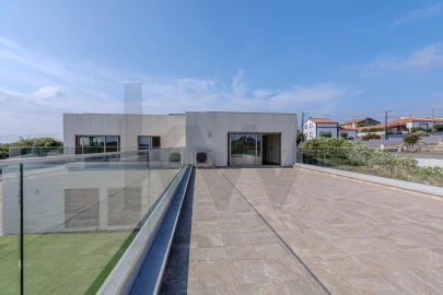 Moradia T4 para Venda em Atouguia da Baleia
