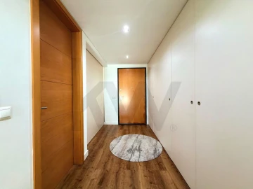 Moradia T5 para Venda em Santo Antonio da Charneca