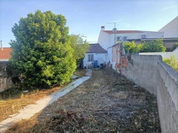 Moradia T2 para Venda em Pedrogão