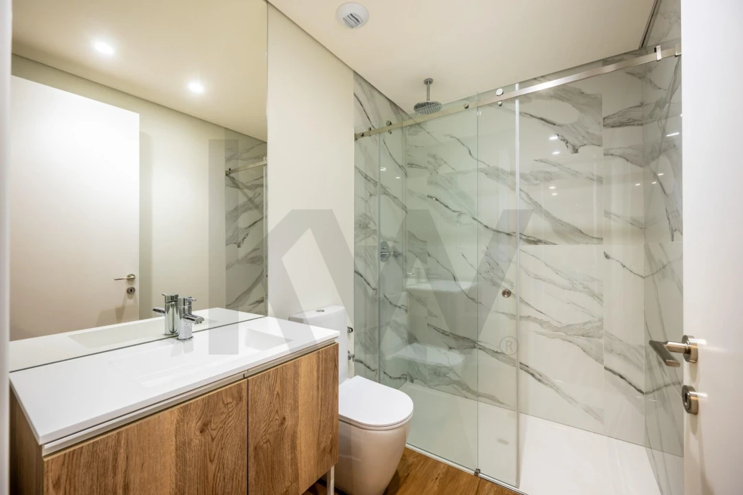 Apartamento T2 para Venda em Oliveira do Douro Foto 12