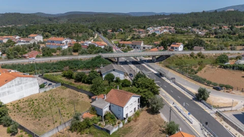 Moradia T3 para Venda em Lousã e Vilarinho