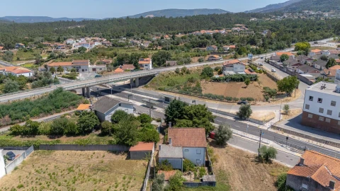 Moradia T3 para Venda em Lousã e Vilarinho