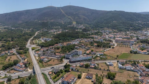 Moradia T3 para Venda em Lousã e Vilarinho