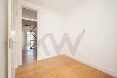 Apartamento T2 para Venda em Campolide