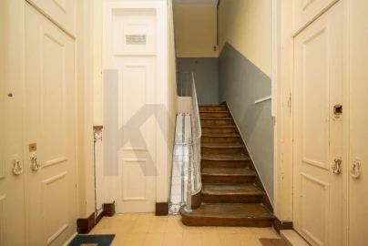 Apartamento T2 para Venda em Campolide