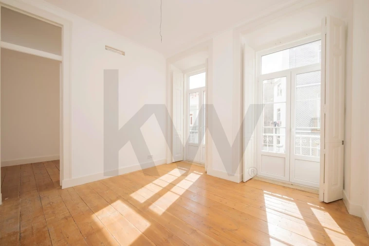 Apartamento T2 para Venda em Campolide Foto 7