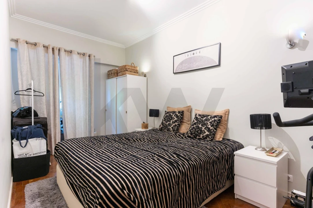 Apartamento T2 para Arrendamento em Lumiar Foto 6