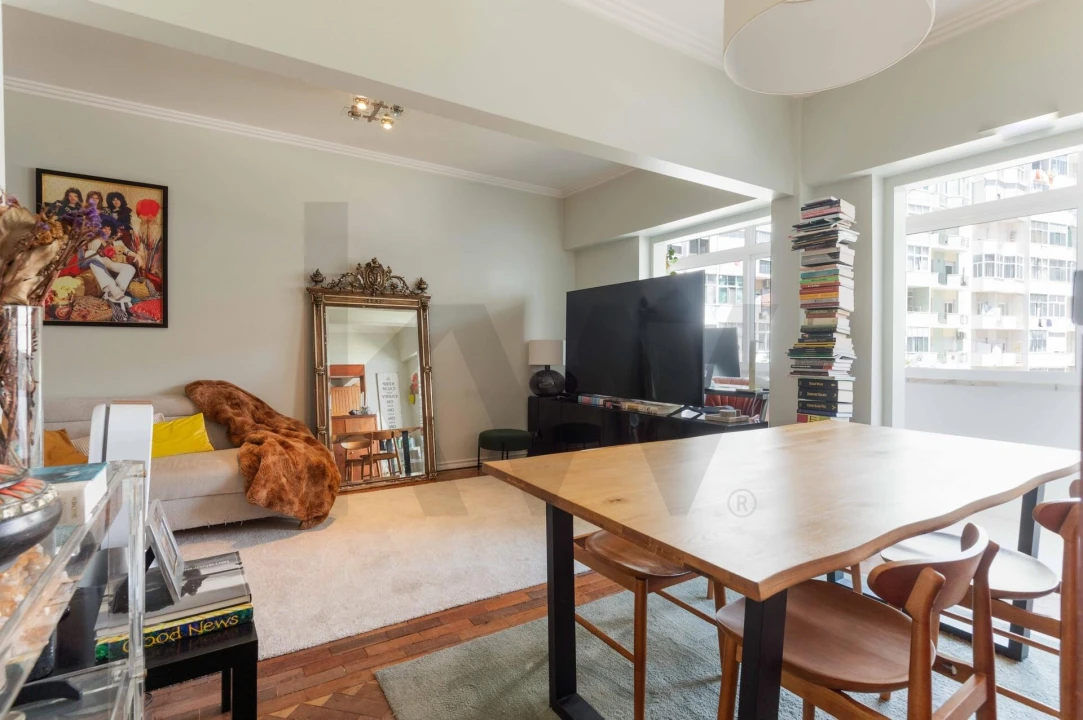 Apartamento T2 para Arrendamento em Lumiar Foto 13