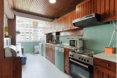 Apartamento T2 para Arrendamento em Lumiar