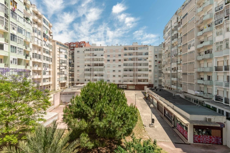 Apartamento T2 para Arrendamento em Lumiar Foto 20