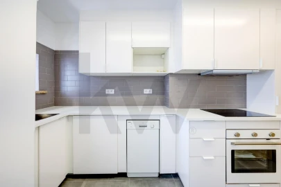Apartamento T2 para Arrendamento em Avenidas Novas