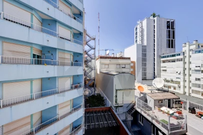 Apartamento T2 para Arrendamento em Avenidas Novas