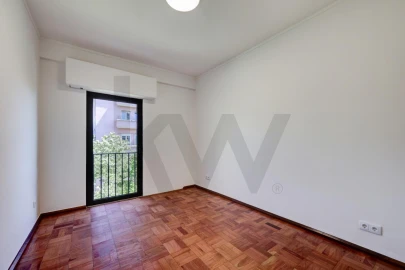 Apartamento T2 para Arrendamento em Avenidas Novas