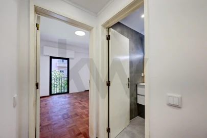 Apartamento T2 para Arrendamento em Avenidas Novas