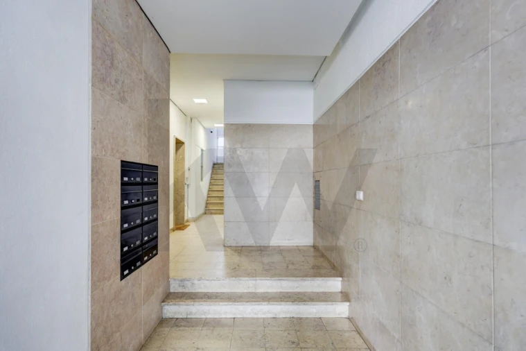 Apartamento T2 para Arrendamento em Avenidas Novas Foto 40