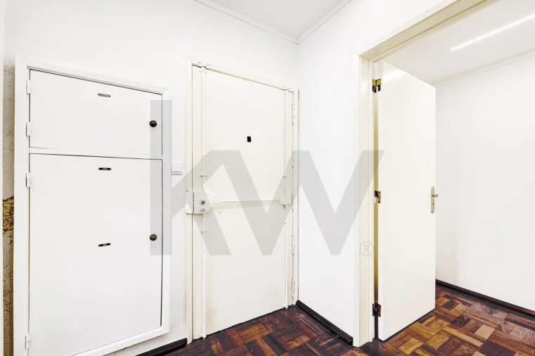 Apartamento T2 para Arrendamento em Avenidas Novas Foto 18