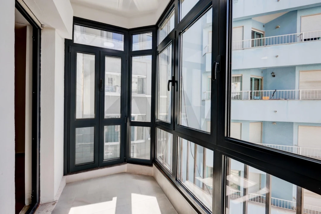 Apartamento T2 para Arrendamento em Avenidas Novas Foto 38