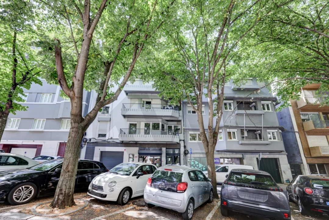 Apartamento T2 para Arrendamento em Avenidas Novas Foto 42