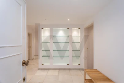 Apartamento T2 para Arrendamento em Avenidas Novas
