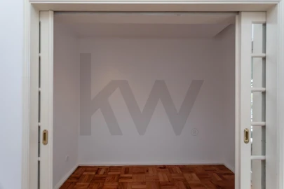 Apartamento T2 para Arrendamento em Avenidas Novas
