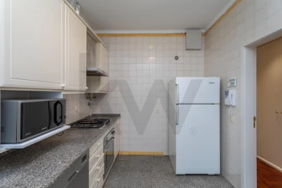 Apartamento T2 para Arrendamento em Avenidas Novas