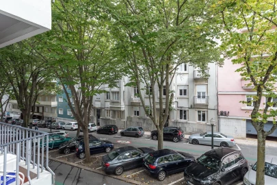 Apartamento T2 para Arrendamento em Avenidas Novas
