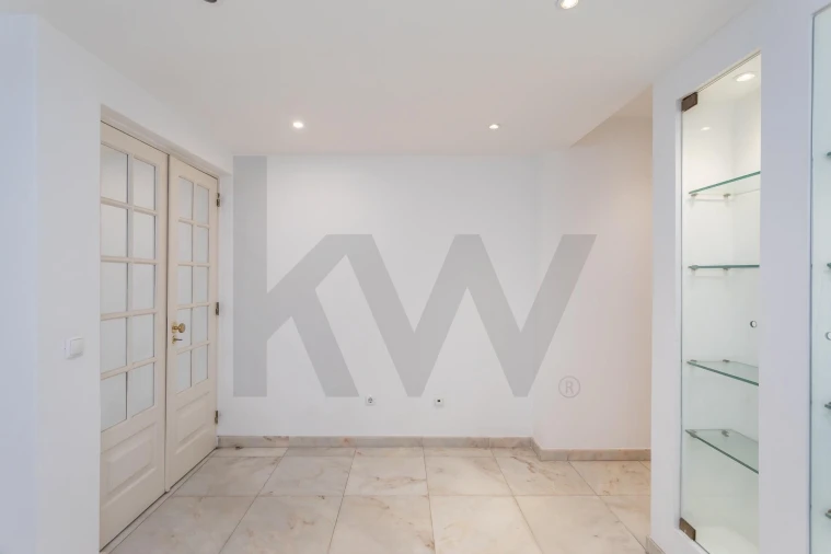 Apartamento T2 para Arrendamento em Avenidas Novas Foto 49