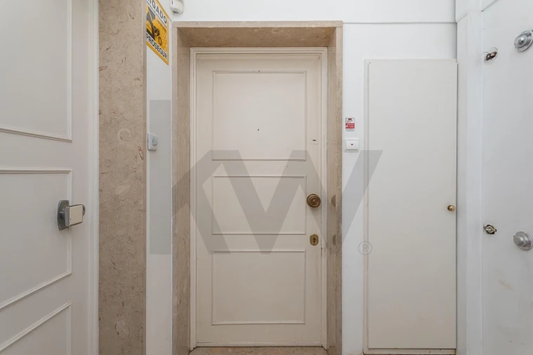 Apartamento T2 para Arrendamento em Avenidas Novas Foto 53