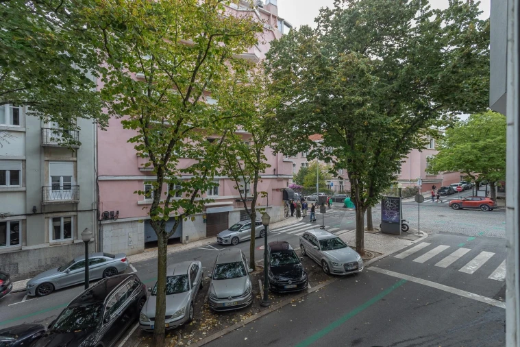 Apartamento T2 para Arrendamento em Avenidas Novas Foto 26