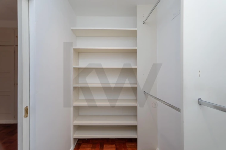 Apartamento T2 para Arrendamento em Avenidas Novas Foto 38
