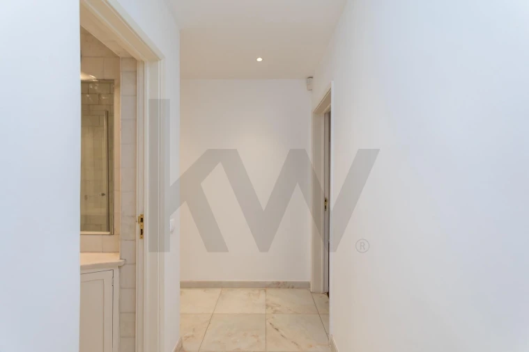 Apartamento T2 para Arrendamento em Avenidas Novas Foto 20