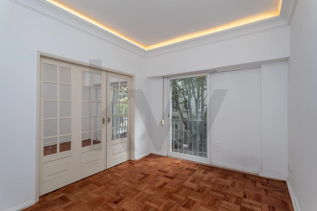 Apartamento T2 para Arrendamento em Avenidas Novas Foto 4